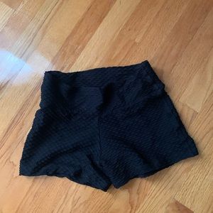 Booty by Brabants mid length shorts